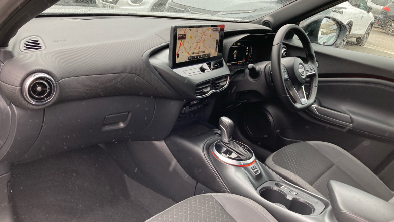 Nissan Juke 1.0 DiG-T N-Connecta 5dr DCT Petrol Hatchback